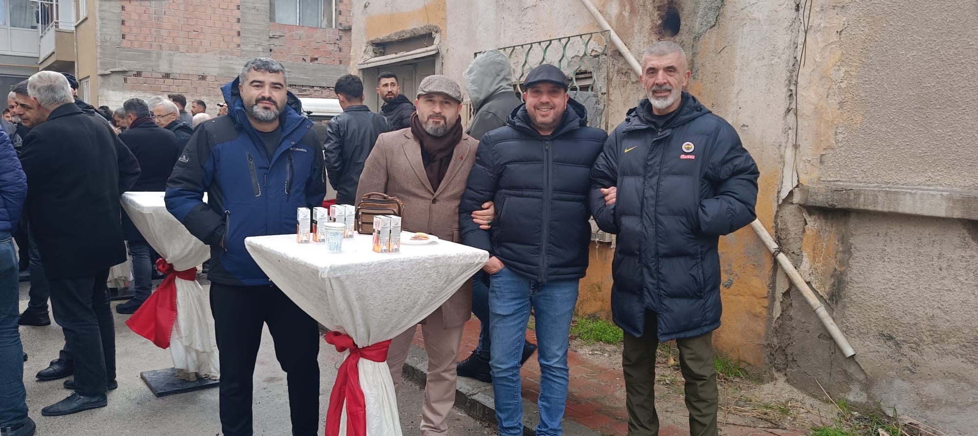 A3F5B058 1A8D 4Df6 8F7B 3300028A2A15