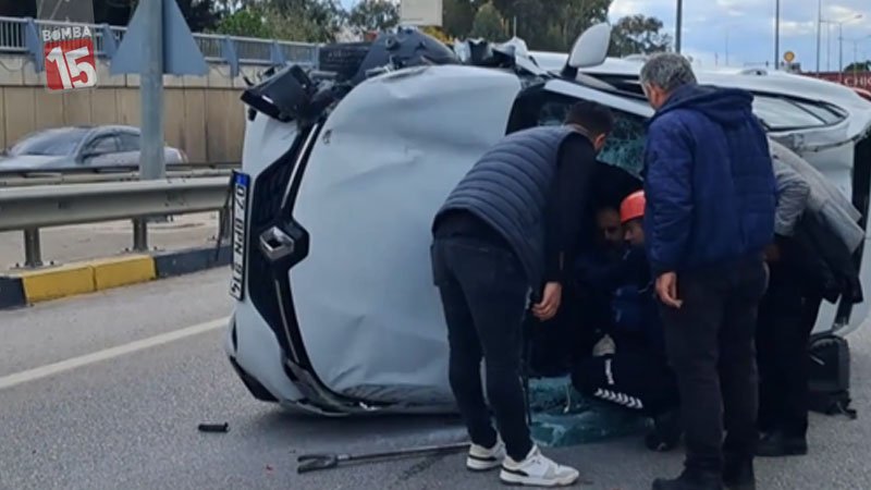 Antalya Serik’te Zincirleme Kaza: Alt Geçitte Takla Atan Araçta Sürücü Yaralandı