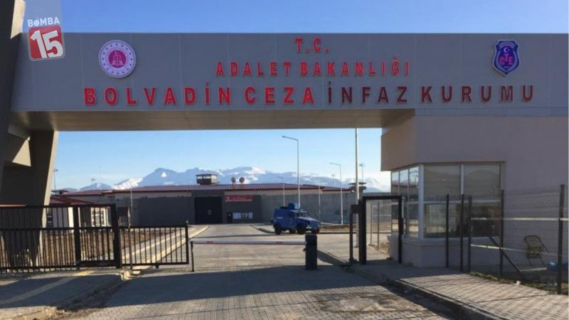 Afyon’da “Bohçacı” Kılığında Büyük Vurgun: 880 Bin TL Çaldılar