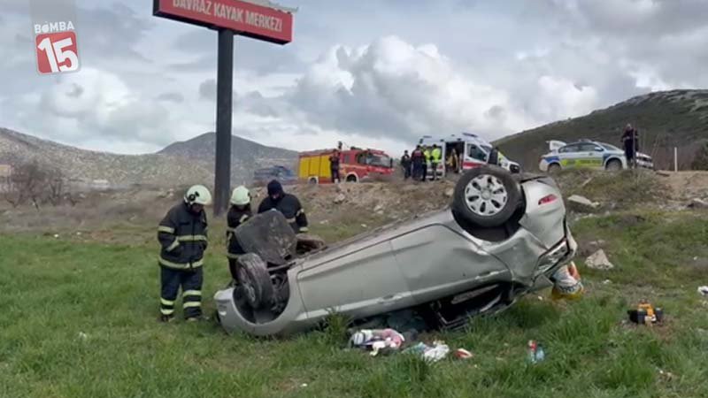IspartaYolunda Araç Takla Attı: Sürücü Yaralandı