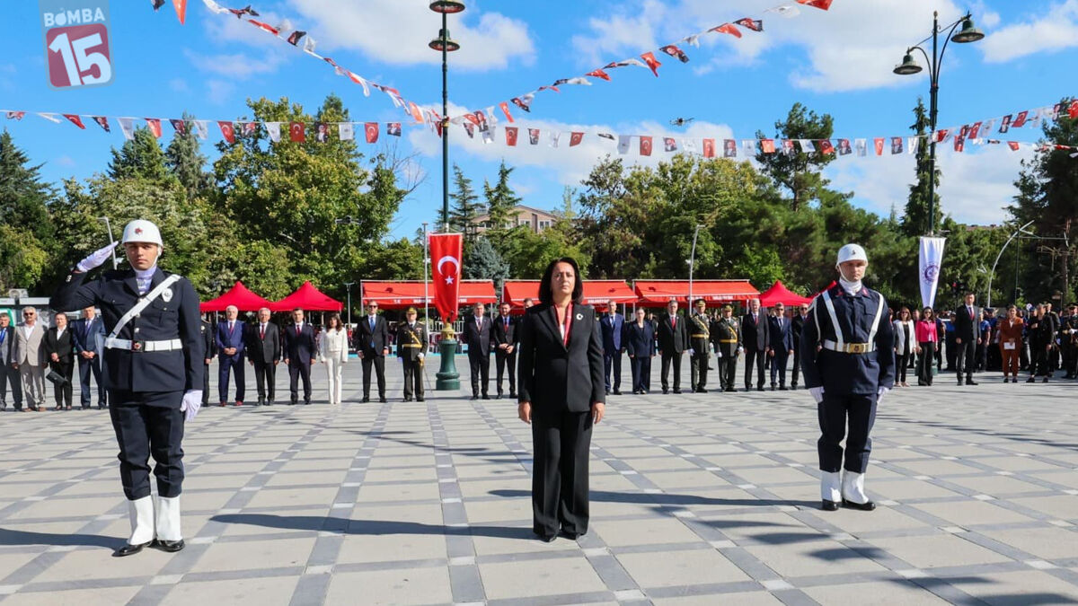 Manşet-8