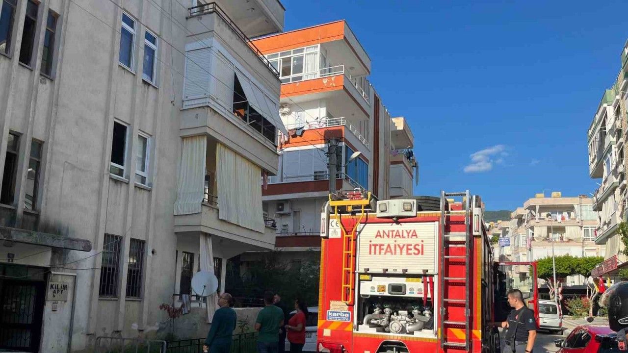 Alanya’da evin banyosunda çıkan yangın korkuttu