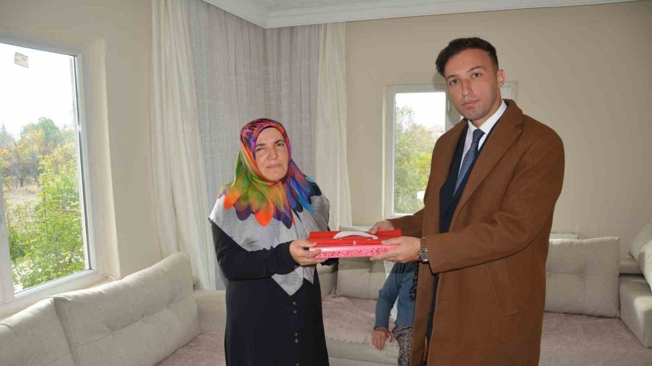 Başsavcı Ozan Kapıcı’dan şehit ailesini ziyaret