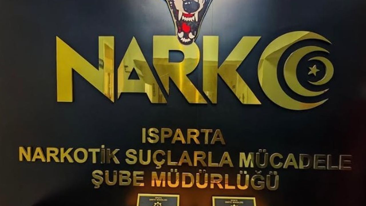 Denetimlerde durdurulan bir araçtan uyuşturucu çıktı, 2 kişi gözaltında