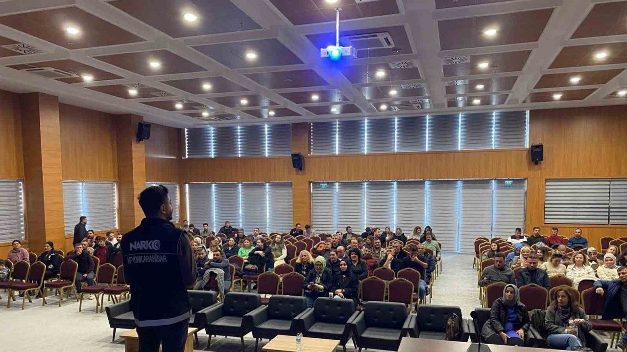 Güvenlik görevlilerine KAAN projesi çerçevesinde eğitim verildi