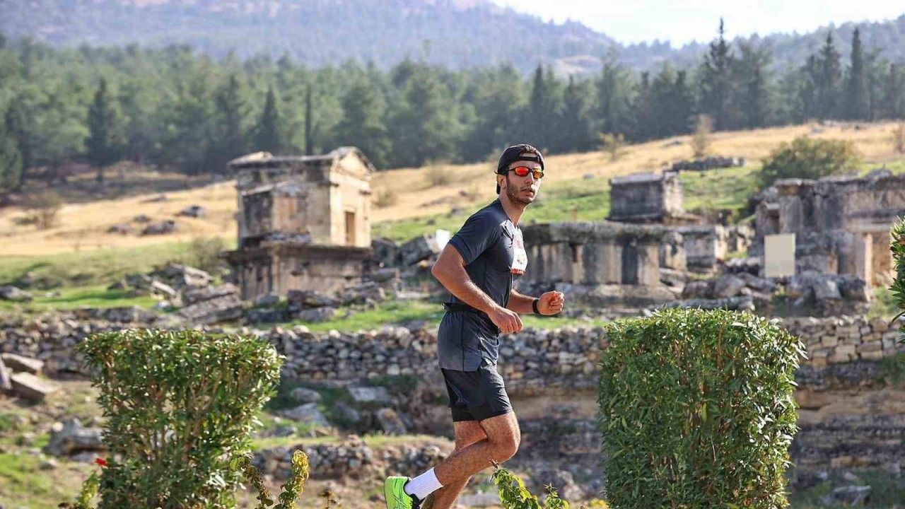 Lykos Yarı Maratonu sporcuları Pamukkale’de buluşturdu