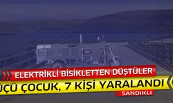 Sandıklı'da devrilen motosikletteki üçü çocuk 7 kişi yaralandı