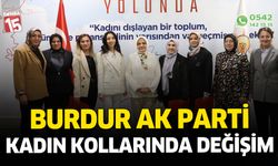 Burdur Ak Parti kadın kolları başkanlarında değişiklik yapıldı