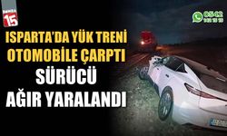 Isparta'da yük treni otomobile çarptı