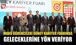 MAKÜ öğrencileri Güney Kariyer Fuarında geleceklerine yön veriyor