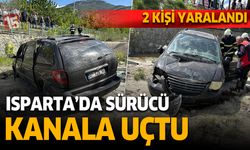 Isparta'da trafik kazası. Araç kanala uçtu