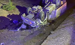 Şarkikaraağaç'ta devrilen tırın sürücüsü yaralandı