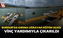 Burdur'da Kırıma Uğrayan Eğitim Uçağı Vinç Yardımıyla Çıkarıldı