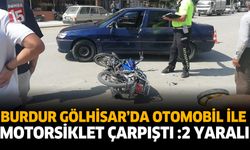 Burdur Gölhisar’da Otomobil ile Motosiklet Çarpıştı: 2 Yaralı