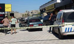 Antalya’da park halindeki otomobilin arka koltuğunda ölü bulundu