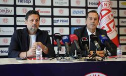 Antalyaspor, Erol Bulut ile 2 yıllık sözleşme imzaladı