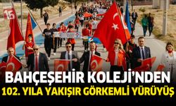 Bahçeşehir Kolejinden 102. Yıla Yakışan Görkemli Cumhuriyet Yürüyüşü
