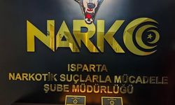 Denetimlerde durdurulan bir araçtan uyuşturucu çıktı, 2 kişi gözaltında