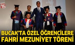 Bucak’ta Özel Öğrencilere Fahri Mezuniyet Töreni