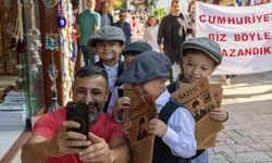 Minik öğrenciler 102 yıl öncesinin gazetecileri oldu