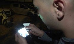 Antalya’da atık toplayıcıların çöp kavgasında kan aktı: "Vergisini ödüyorum" deyip elinden bıçakladı