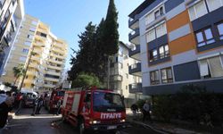 Antalya'da teras katta çıkan yangın paniğe neden oldu