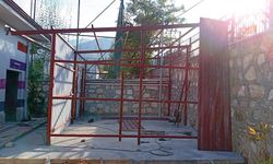 Başkan Kumral; "Çocuklarımız için okullarımıza desteğimizi sürdürüyoruz"