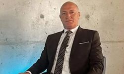 Başkan Kumral; 'Hayatımızı dokunan, tüm öğretmenlerimize minnettarız'