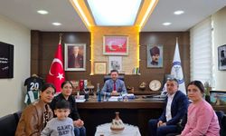 Başkan Tatık makamında DMD hastası Mehmet'i ağırladı