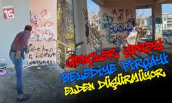 Burdur Tren Garı Üst Geçidinde Bitmeyen “Boya – Yazı” Düellosu
