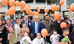 Kepez’de lösemiye karşı turuncu umutlar gökyüzüne yükseldi