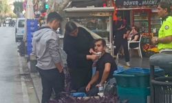 Motosiklete çarpmamak için frene bastı, devrilen motosikletten yola savruldu: 1 yaralı