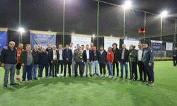 Nikferliler halı saha turnuvasında ter döktü