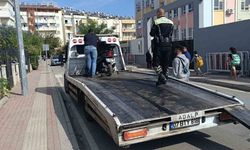 Okul önünde abartılı egzozla motosiklet süren ehliyetsiz çocuk sürücüye ceza yağdı