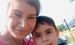 Süt toplama merkezine giden kadın kullandığı traktörün altında kaldı