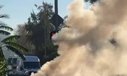 Alanya'da seyir halindeki otomobil alev aldı