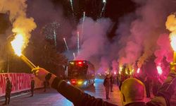 Galatasaray, Antalya'da Şampiyonlar Ligi müziğiyle karşılandı