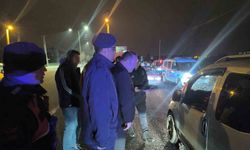 Huzur ve asayiş denetiminde vatandaşlara çikolata ve çay ikramı