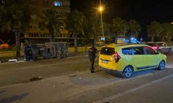 Serik'te ticari taksi ile kamyonet çarpıştı: 2 yaralı