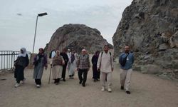 Denizlili umreciler Hira Nur Dağında manevi iklimi yaşadı