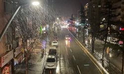 Isparta'da fırtına nedeniyle motosiklet ve motokuryelere trafik kısıtlaması