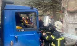 Isparta'da kamyonet ile mikser çarpıştı: 1 yaralı