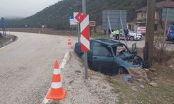 Kontrolden çıkan Tofaş şarampole devrildi: 5 yaralı