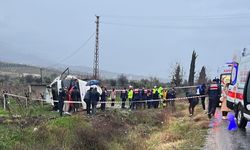 Mesaiye giden memurlar üzüm bağına uçtu; 25 yaralı