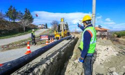 Çal'da ekonomik ömrünü tamamlayan hatlar bir bir yenileniyor