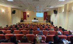 Emirdağ'da görev yapan öğretmenlere 'Temel İlk Yardım Eğitimi' düzenlendi