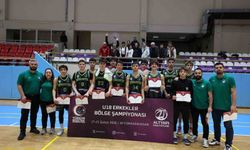 Merkezefendi Belediyesi U18 Erkek Basketbol Takımı Afyonkarahisar'da namağlup şampiyon oldu