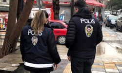 Polisten öğrencilerin yoğun olduğu bölgelerde denetim