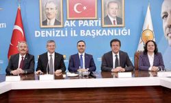 Sanayi ve Teknoloji Bakanı Mehmet Fatih Kacır Denizli partilileriyle bir araya geldi