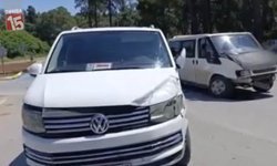 Antalya Manavgat’ta Minibüsler Çarpıştı: 2 Sürücü Yaralı